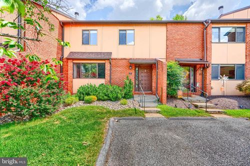 11 Lacosta Ct, Towson, MD, 21204-2023 | Card Image