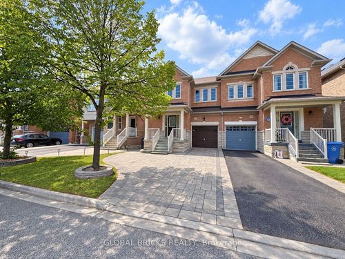 107 Win Timbers Cres, Stouffville, ON, L4A0Z1 | Card Image