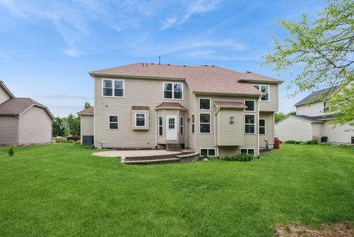 115 Pineridge Dr S, Oswego, IL, 60543-7567 | Card Image