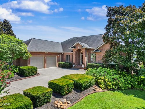 3019 Shaconage Trail, Sevierville, TN, 37876 | Card Image