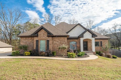 334 Eagle Rock Cir, Hot Springs, AR, 71901-8741 | Card Image