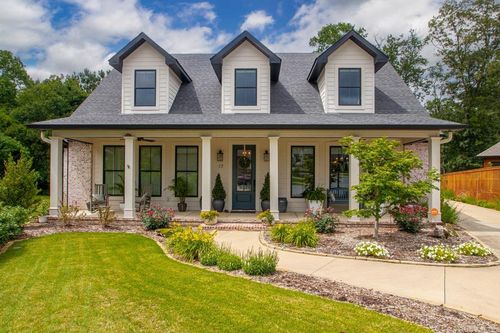 17 Tupelo Court, Little Rock, AR, 72223 | Card Image