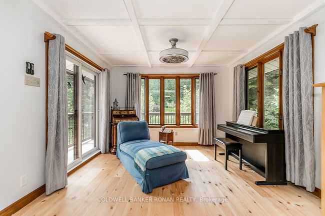 2360 Concession Rd 5, House other with 3 bedrooms, 2 bathrooms and 6 parking in Loretto ON | Image 18