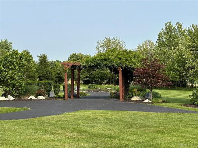 3155 S State Route 48, House other with 4 bedrooms, 3 bathrooms and null parking in Ludlow Falls OH | Image 47