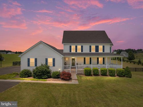 170 Darterjo Dr, Middletown, VA, 22645-1747 | Card Image