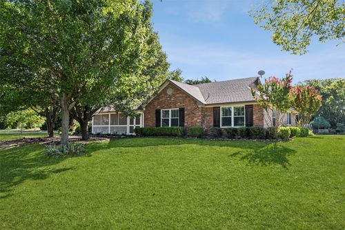 1980 Winningkoff Rd, Lucas, TX, 75002-8508 | Card Image