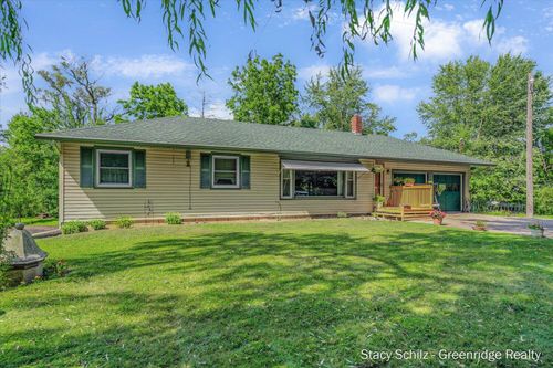 5697 Thornapple Lake Rd, Nashville, MI, 49073-8765 | Card Image