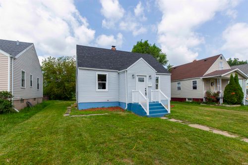 717 S Falcon St, South Bend, IN, 46619-2908 | Card Image