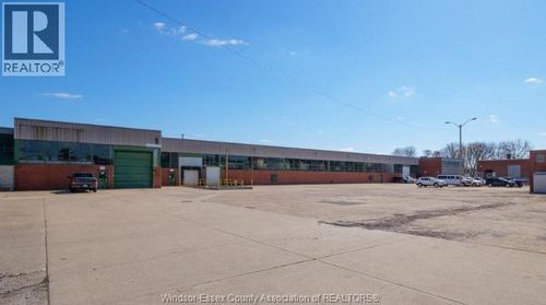 4-370 Erie St E, Windsor, ON, N9A3X3 | Card Image