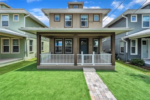 3027 W Spruce St, TAMPA, FL, 33607-3233 | Card Image