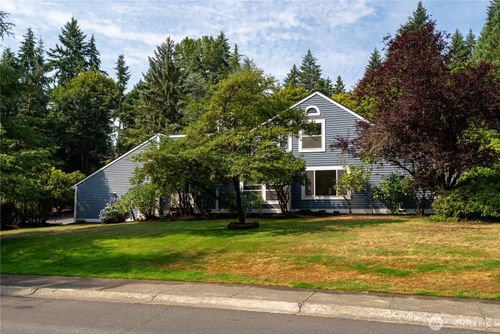 11701 Ne 105th Ln, Kirkland, WA, 98033-5039 | Card Image