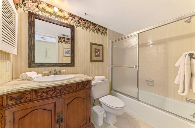 APT-832 - 1200 Cove Ii Pl, Condo with 2 bedrooms, 2 bathrooms and null parking in SARASOTA FL | Image 23