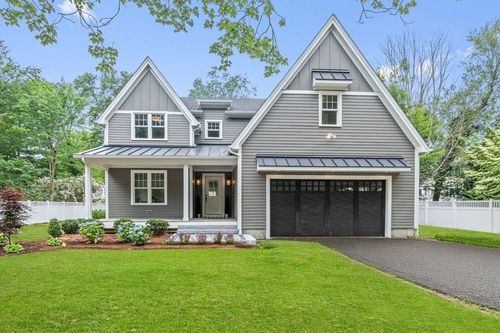 17 Sunrise Rd, Westwood, MA, 02090-3311 | Card Image
