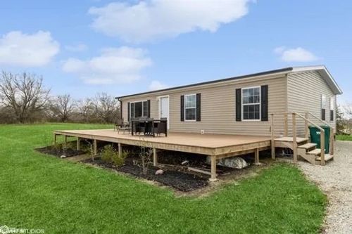 1232 Frontier Rd, Ellston, IA, 50074-4426 | Card Image