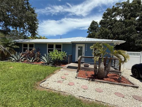 2319 Gull Ln, SARASOTA, FL, 34237-7101 | Card Image