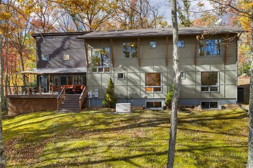 351 Seasons Dr, Vilas, NC, 28692-8477 | Card Image