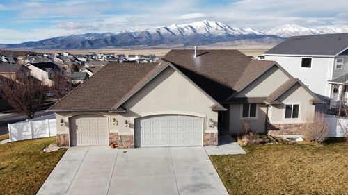 7817 N Blue Spruce Rd, Eagle Mountain, UT, 84005-5014 | Card Image