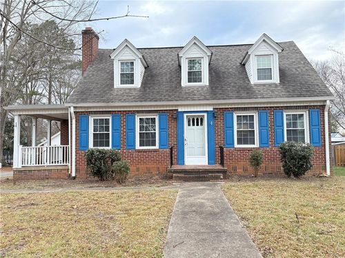 323 S Hamilton St, Eden, NC, 27288-5607 | Card Image