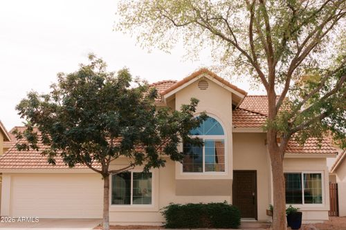 3757 E Kent Dr, Phoenix, AZ, 85044-8226 | Card Image