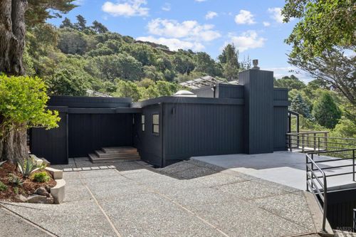 321 Pine Hill Rd, Mill Valley, CA, 94941-3789 | Card Image