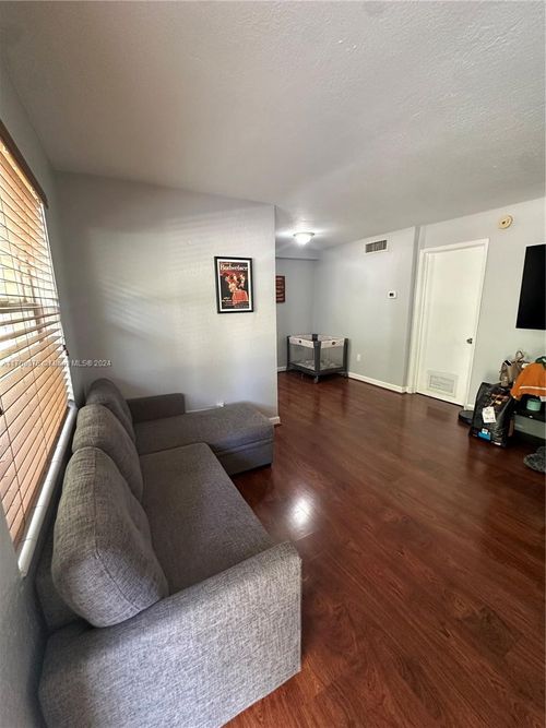 apt-116-241 S Royal Poinciana Blvd, Miami Springs, FL, 33166-6147 | Card Image