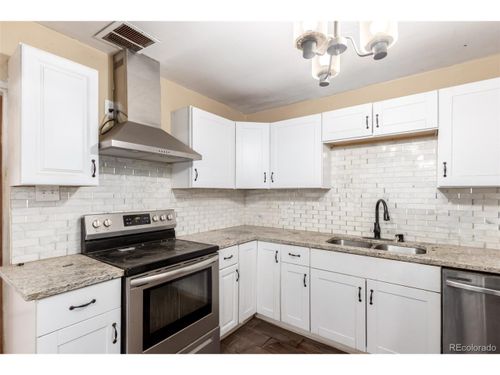 1151 Revere St, Aurora, CO, 80011-6337 | Card Image