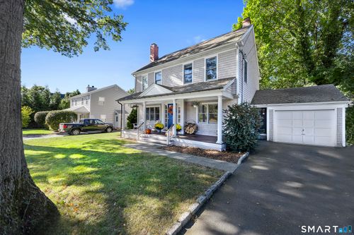 88 Middlebrook Dr, Fairfield, CT, 06824-3009 | Card Image