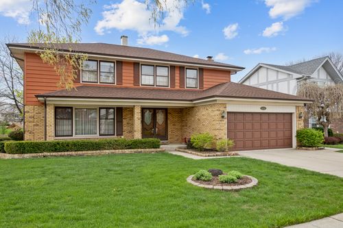 1274 Biscayne Dr, Elk Grove Village, IL, 60007-3471 | Card Image