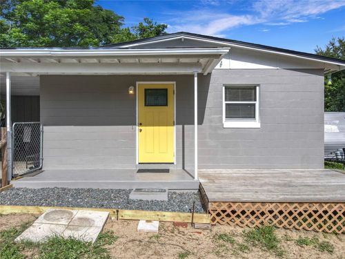 326 N Lancelot Ave, ORLANDO, FL, 32835-1212 | Card Image