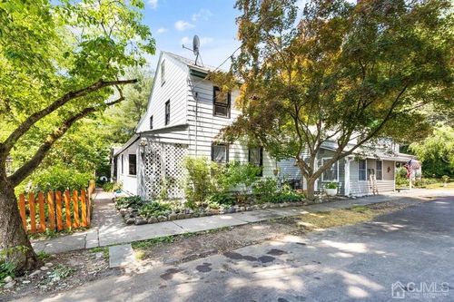 167 Washington St, Belvidere, NJ, 07823-1305 | Card Image