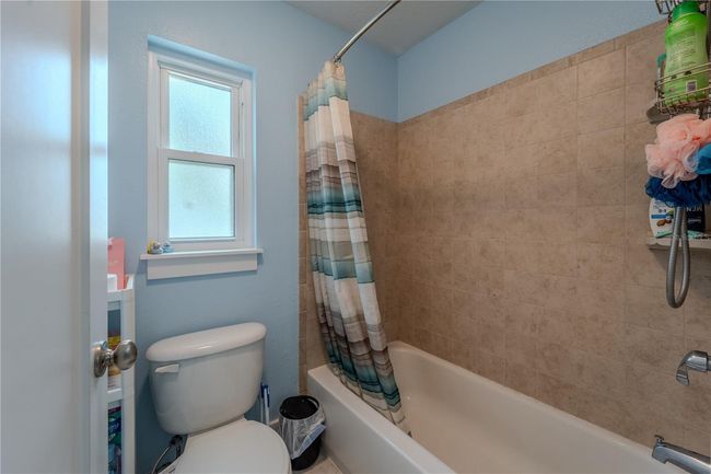 3013 Hunkin Cir, House other with 3 bedrooms, 2 bathrooms and null parking in DELTONA FL | Image 7