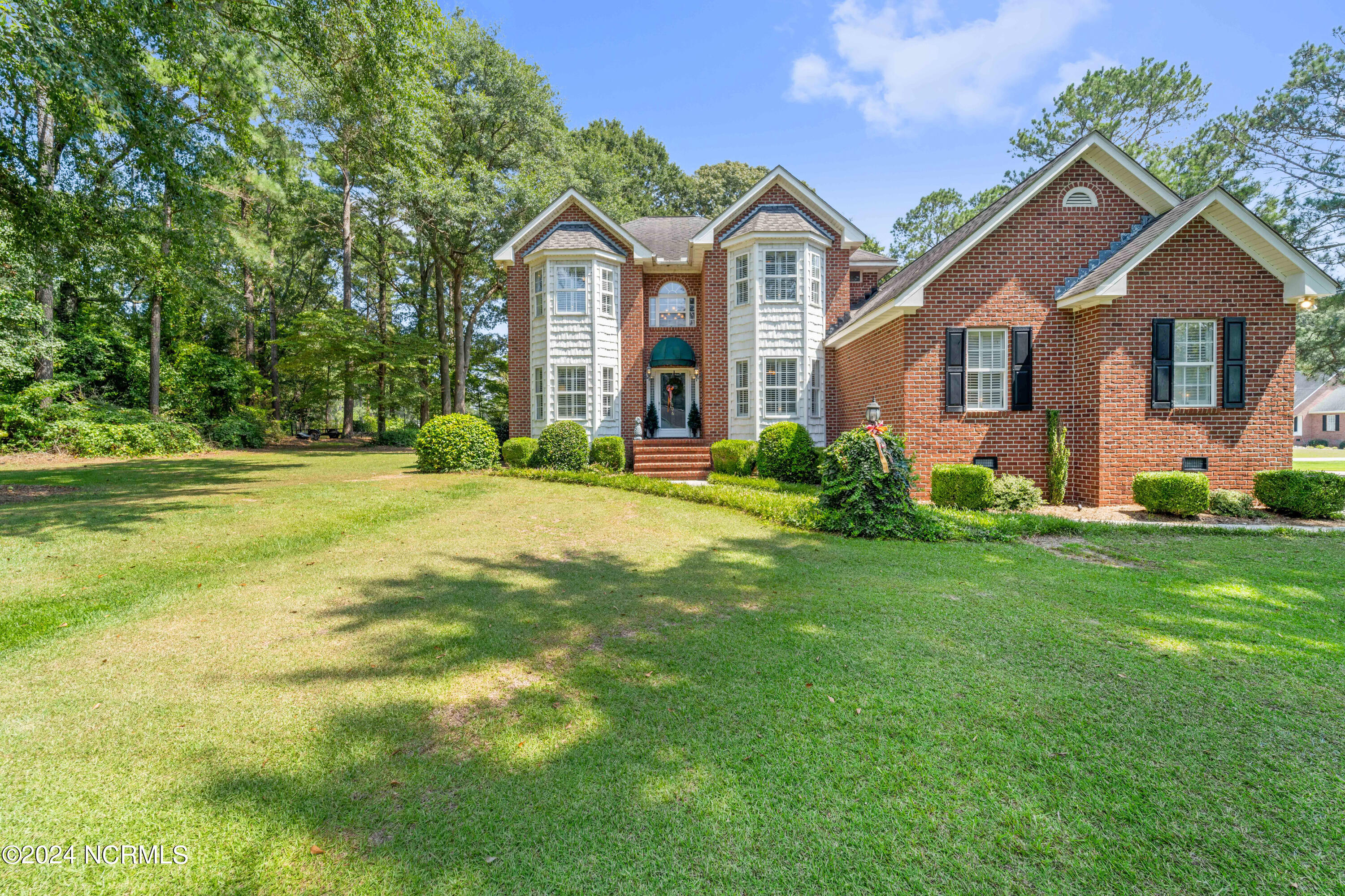 Quinn Dr, Kenansville, NC 28349