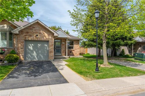 60 Northernbreeze St, Mount Hope, ON, L0R1W0 | Card Image