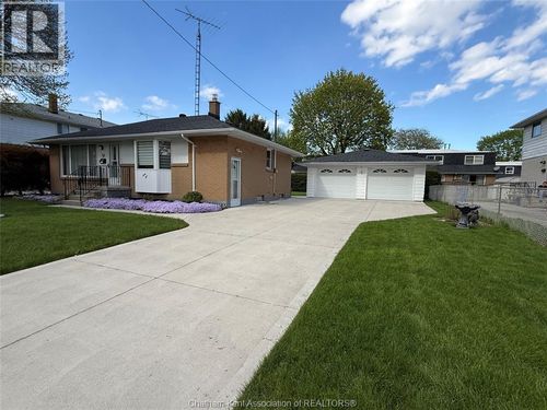 61 Semenyn Ave, Chatham, ON, N7L3R7 | Card Image
