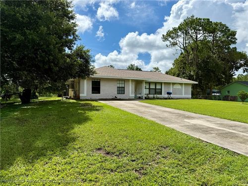103 Florida Grackle Ct, FROSTPROOF, FL, 33843-9513 | Card Image