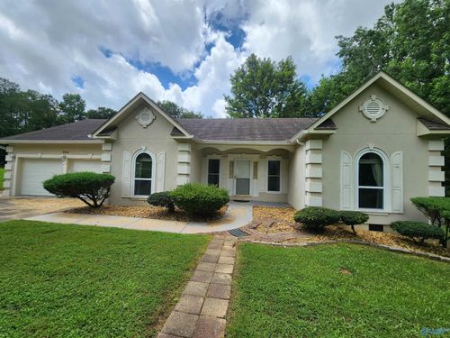 304 Honeysuckle Dr, Winfield, AL, 35594-3838 | Card Image