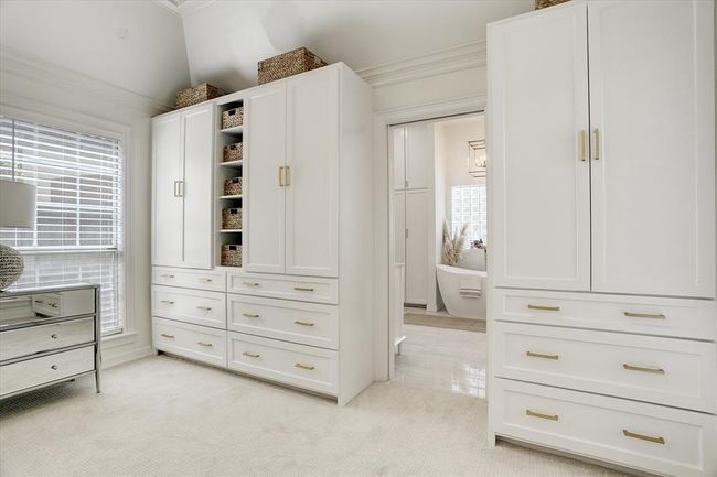 5411 Pine St, House other with 5 bedrooms, 5 bathrooms and 3 parking in Bellaire TX | Image 33