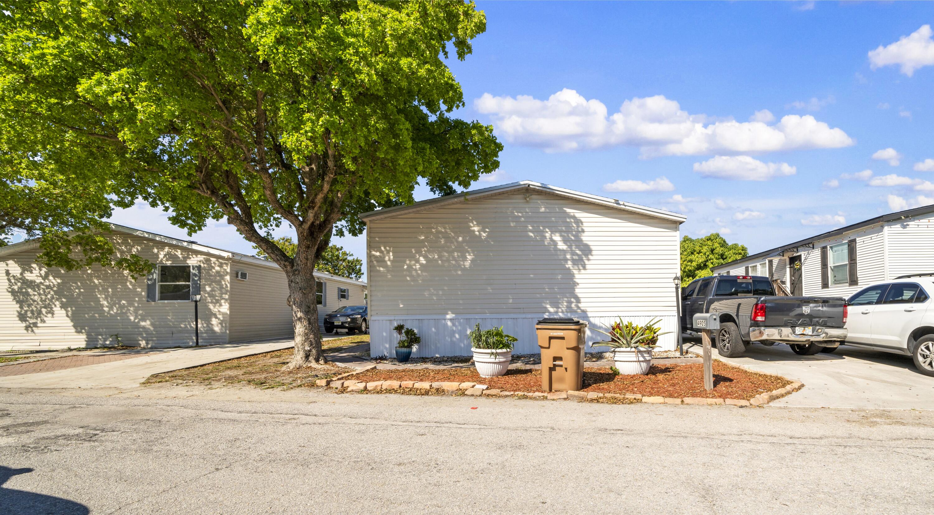 Residential Lease in Pompano Beach 3