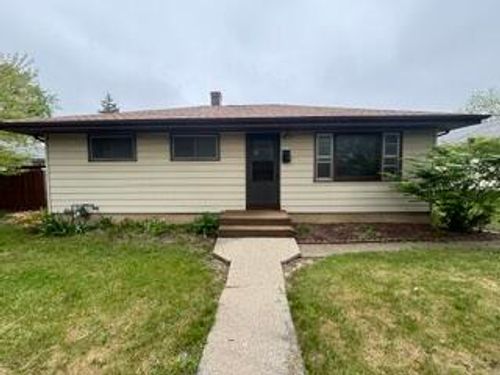 6438 S 20th St, Milwaukee, WI, 53221 | Card Image