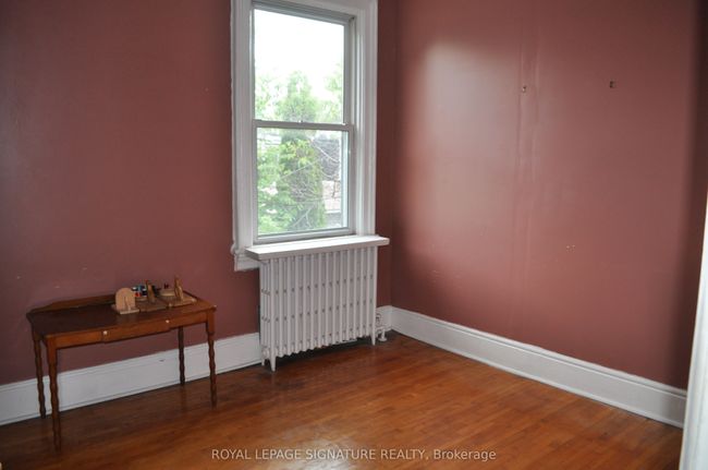 131 Dovercourt Rd, House attached with 4 bedrooms, 3 bathrooms and 2 parking in Toronto ON | Image 14