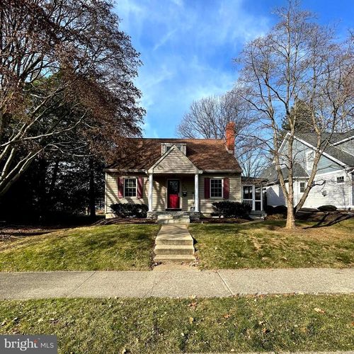 251 Maple Ave, HERSHEY, PA, 17033-1549 | Card Image