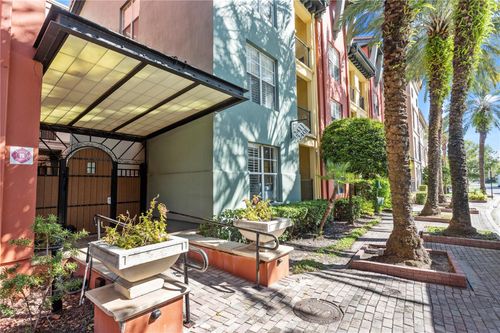 unit-522-2411 W Horatio St, TAMPA, FL, 33609-3371 | Card Image