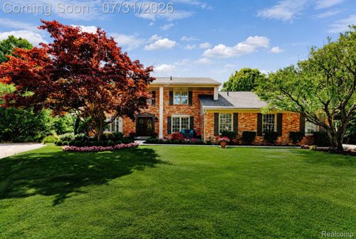 3313 Salem Ct, Rochester Hills, MI, 48306-3054 | Card Image