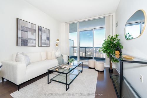 2810-70 Forest Manor Road, North York, ON, M2J0A9 | Card Image