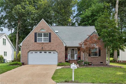 119 E Wedgwood Dr, Yorktown, VA, 23693-5506 | Card Image