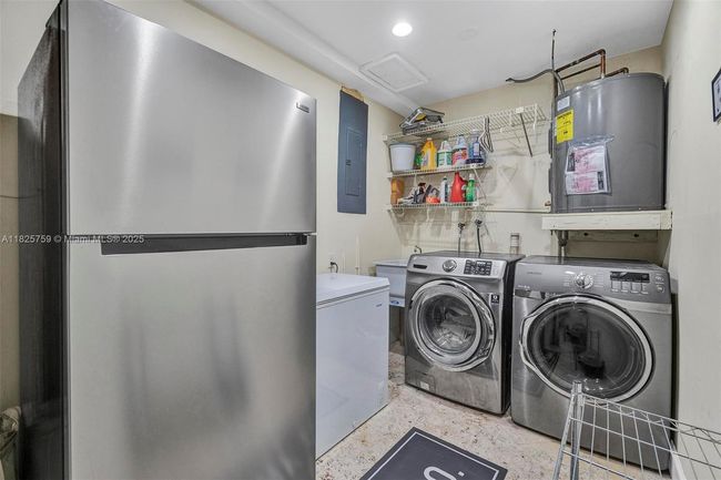 3424 Pierce St, House other with 4 bedrooms, 3 bathrooms and null parking in Hollywood FL | Image 14