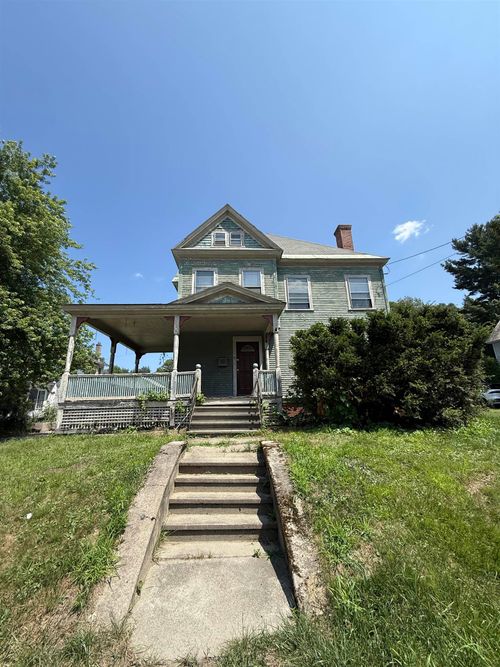 9 Main St, Windsor, VT, 05089-1301 | Card Image