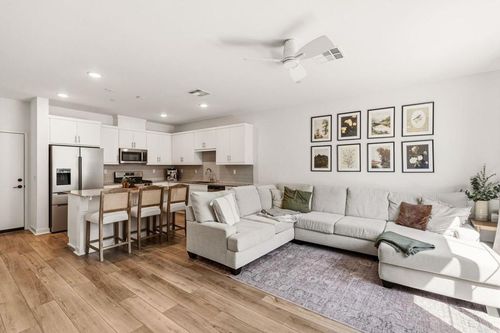 311 Minneola Pl, Fallbrook, CA, 92028-6541 | Card Image