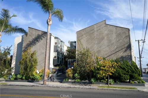 apt-12-320 12th St, Seal Beach, CA, 90740-6441 | Card Image