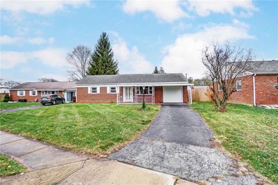 207 Carol Lane, House other with 3 bedrooms, 2 bathrooms and null parking in Union OH | Image 2